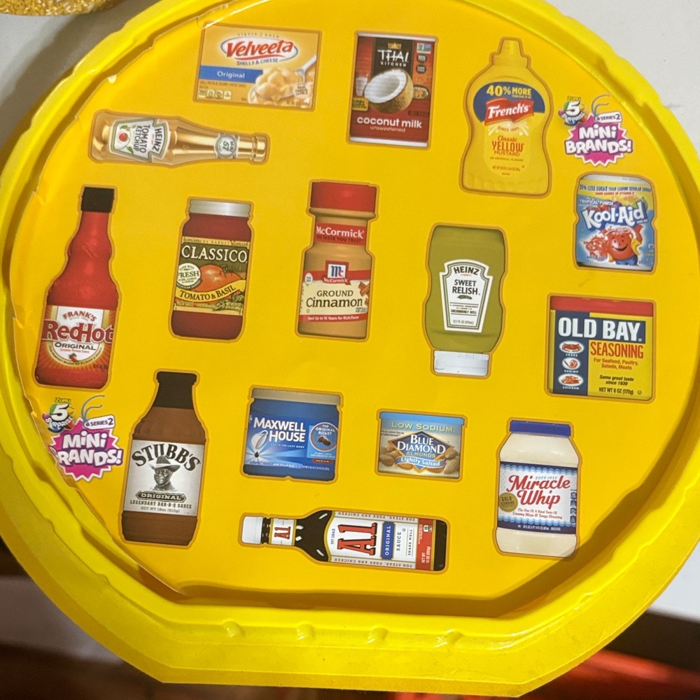 Mini brands collector case - Picture 8 of 10